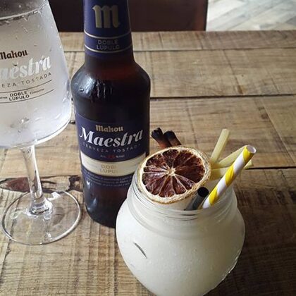 Soc sekr Christina Epling uppvisar stolt sin alkoholkonsumption på sin Facebook-profile