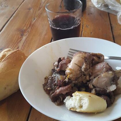 Soc sekr Christina Epling uppvisar stolt sin alkoholkonsumption på sin Facebook-profile